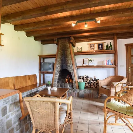 Spacious Holiday In Houffalize With Barbecue *